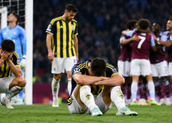 FENERBAHÇE’DE TARİHÎ ÇÖKÜŞ: ASTON VILLA KARŞISINDA 6-0’LIK KABUS!
